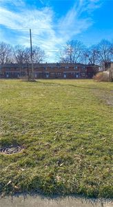 56 Ernst Ave #13, Buffalo, NY, 14211
