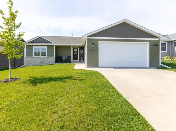 525 7th Ave NE, Plainview, MN 55964