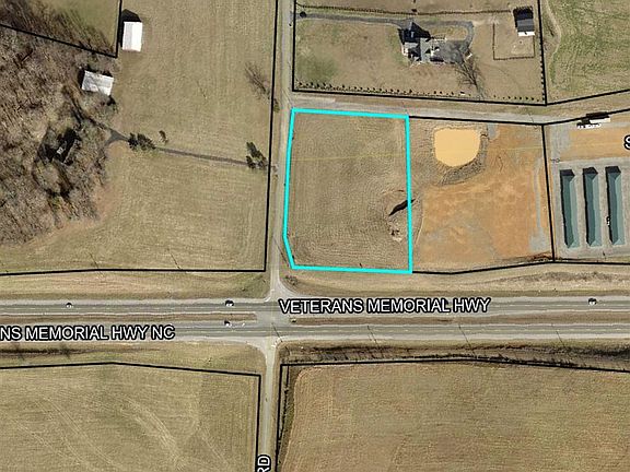 4th image of 250 Spears Rd
