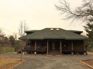 121 Dinner Point Ave, West Creek, NJ 08092