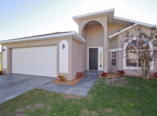 900 Lacey Oaks Ct, Kissimmee, FL 34744