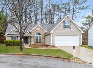 3964 Waters End Ln, Snellville, GA 30039