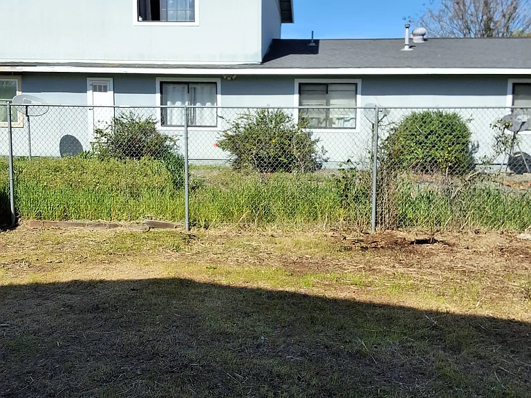 52 Nelson Ave #B — Photo 15