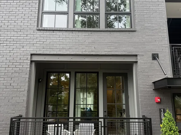 1294 Longreen Ter NW, Atlanta, GA