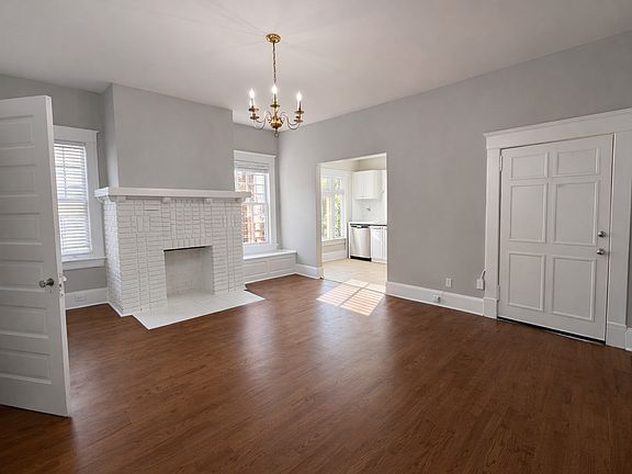 5th image of 747 Barnett St NE #2