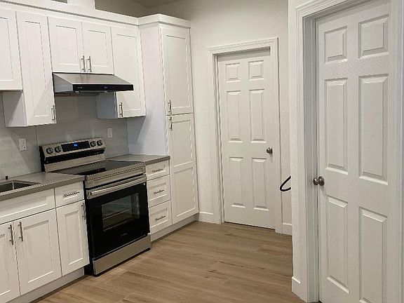 2nd image of 242 S Cragmont Ave