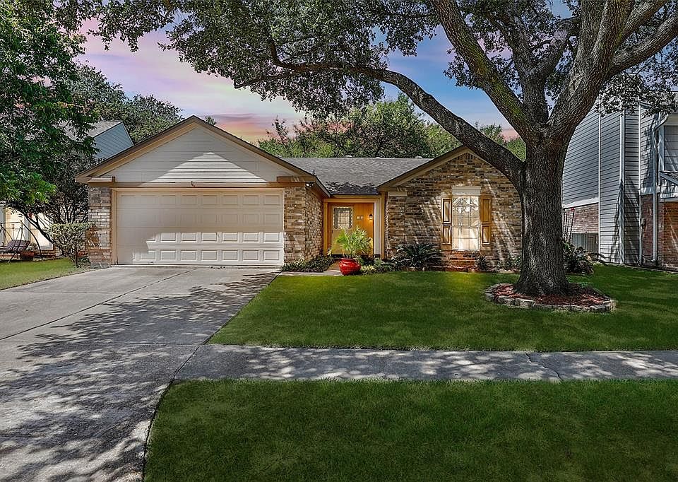 1st image of 12218 Oldenburg Lane