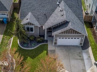 16483 Greenbrier St SE, Yelm, WA 98597