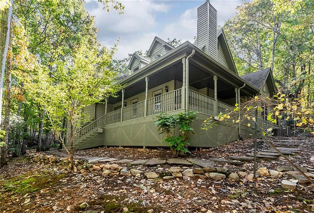 91 Mulligan Way photo 1
