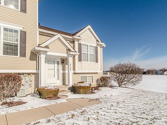 2nd image of 1628 Fieldstone Dr N