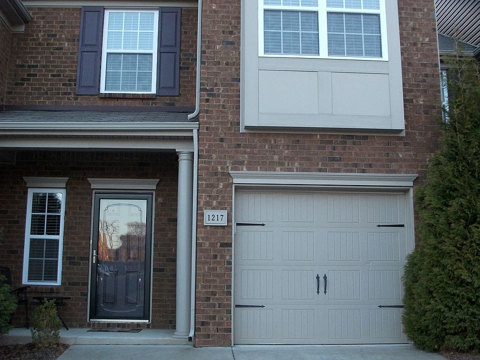 Largest Sq Ft in community!