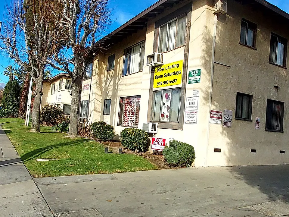 228 N San Antonio Ave #5