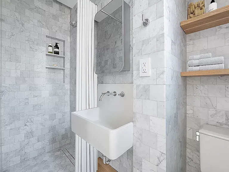 217 Thompson St #23 — Photo 4