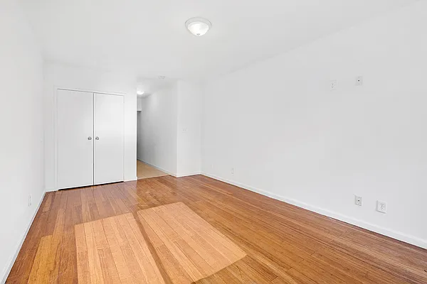 Rented by Corcoran | media 5