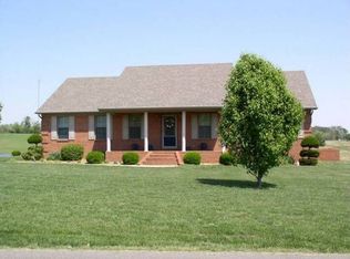 704 Wynridge Dr, Troy, TN 38260