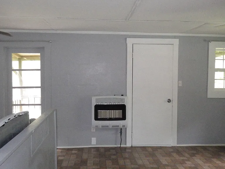 Open Living Room, Dining Room going into the kitchen