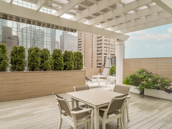 200 East 57th Street 18F image 14 of 14