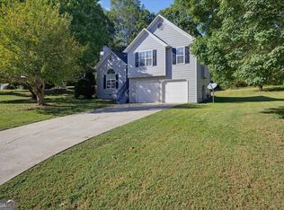 2340 Hollie Ln, Cumming, GA 30040