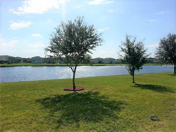 2nd image of 7953 Carriage Pointe Dr