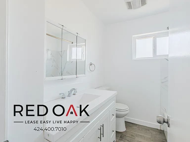 111 W Del Amo Blvd #6 — Photo 17