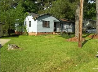 913 Stuart St, Jackson, MS 39204