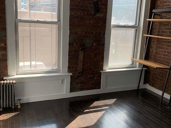 2nd image of 93 Henry St #Cc