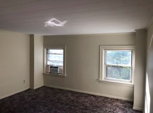 1200 Center Ave #12, Bay City, MI 48708