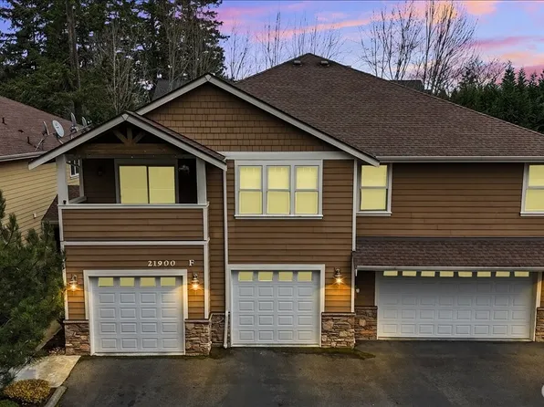 21900 SE 242nd Street #F2, Maple Valley, WA 98038