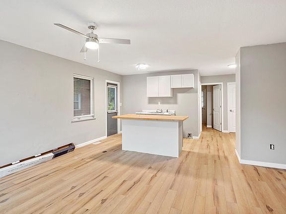 5th image of 1327 Nichol Ave #A