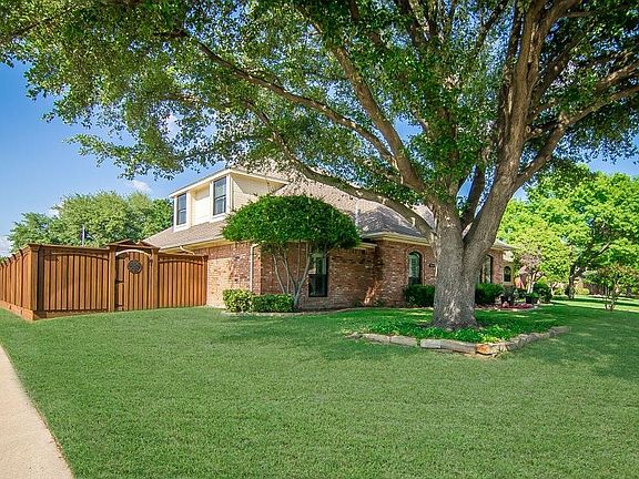 3rd image of 2433 Beaver Bend Dr
