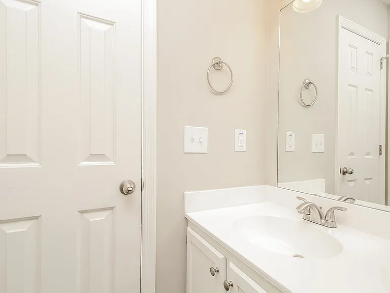 3920 Calumet Dr — Photo 15