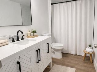 460 S Park Rd #6110, Hollywood, FL 33021