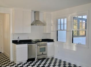 25 Somerset Rd, Lexington, MA 02420