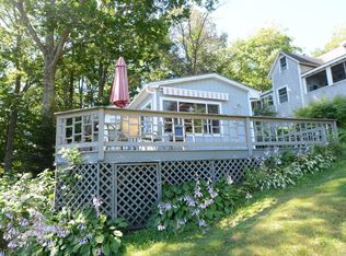 5 4th St, Lincolnville, ME 04849