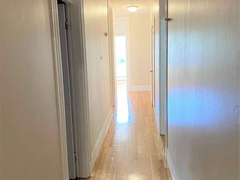 90 Norfolk St — Photo 11