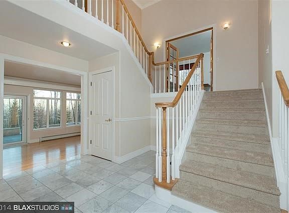 2nd image of 1460 Goshawk Ln