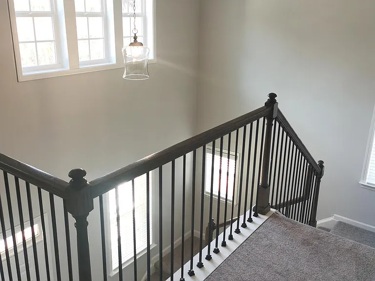 1823 Landon Ln — Photo 37