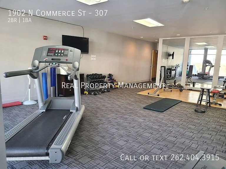 1902 N Commerce St #307 — Photo 21