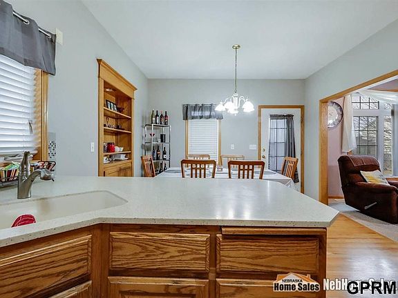 4th image of 3615 Diablo Dr