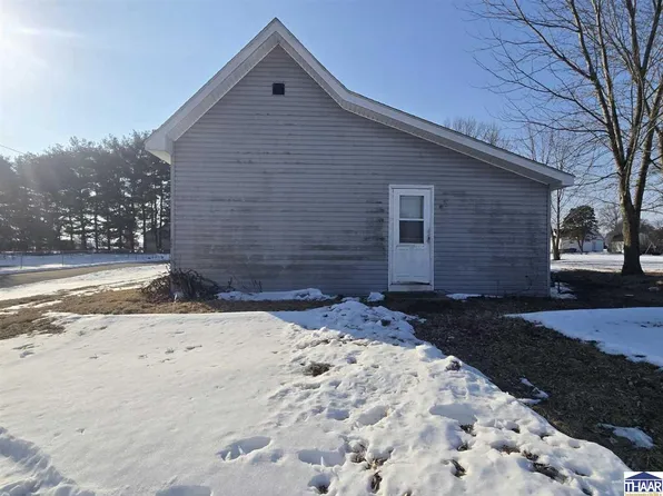 691 E Middle St, Rosedale, IN 47874