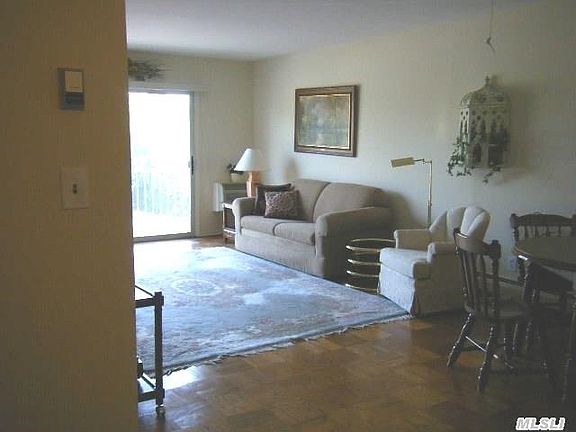 3rd image of 90 S Park Ave APT C16
