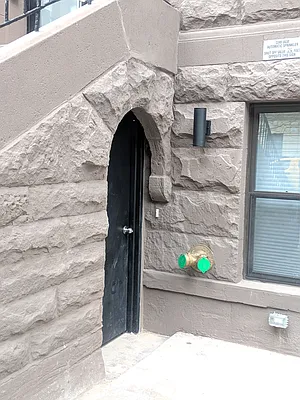 Rented by Skyline Group Real Estate | media 9