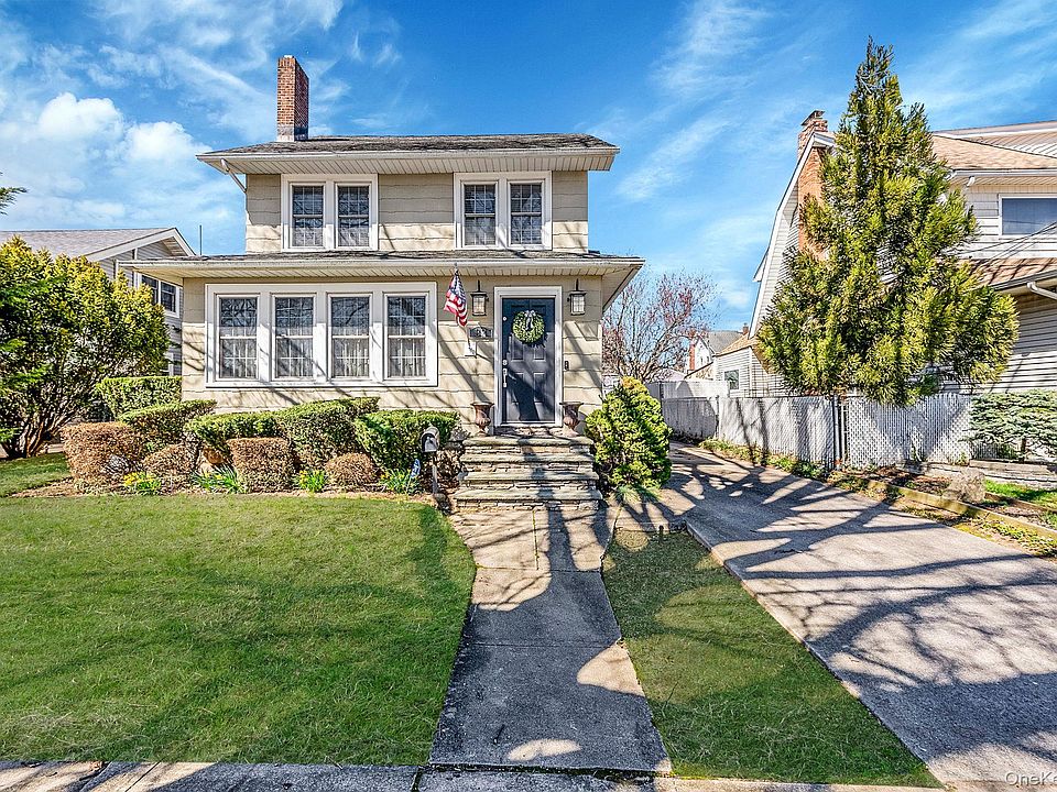 1st image of 33 Harding Avenue