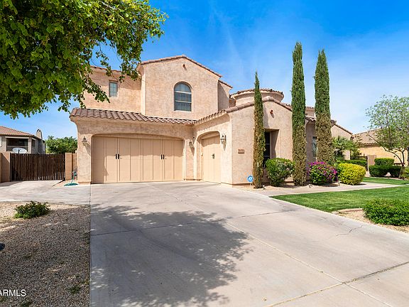 2nd image of 20376 E Poco Calle --