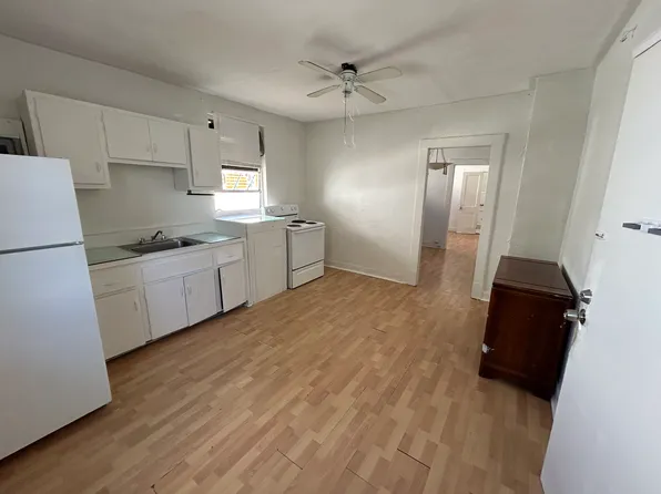 7 N Federal Hwy APT 1, Dania Beach, FL 33004