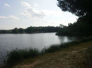 1012 Eagles Harbor Dr, Hodges, SC 29653