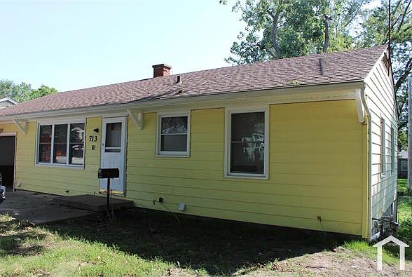 1st image of 713 N Sunset Dr
