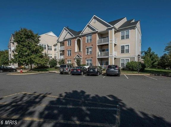 4th image of 43302 Marymount Ter Unit 200
