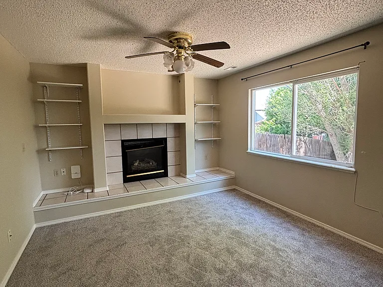 5735 Grapevine Dr — Photo 12