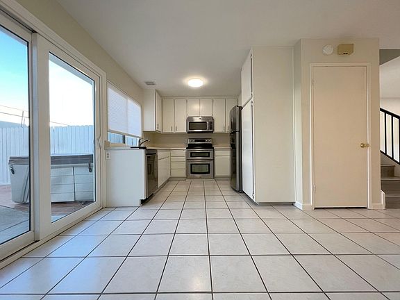 4th image of 431 W Alton Ave #B173